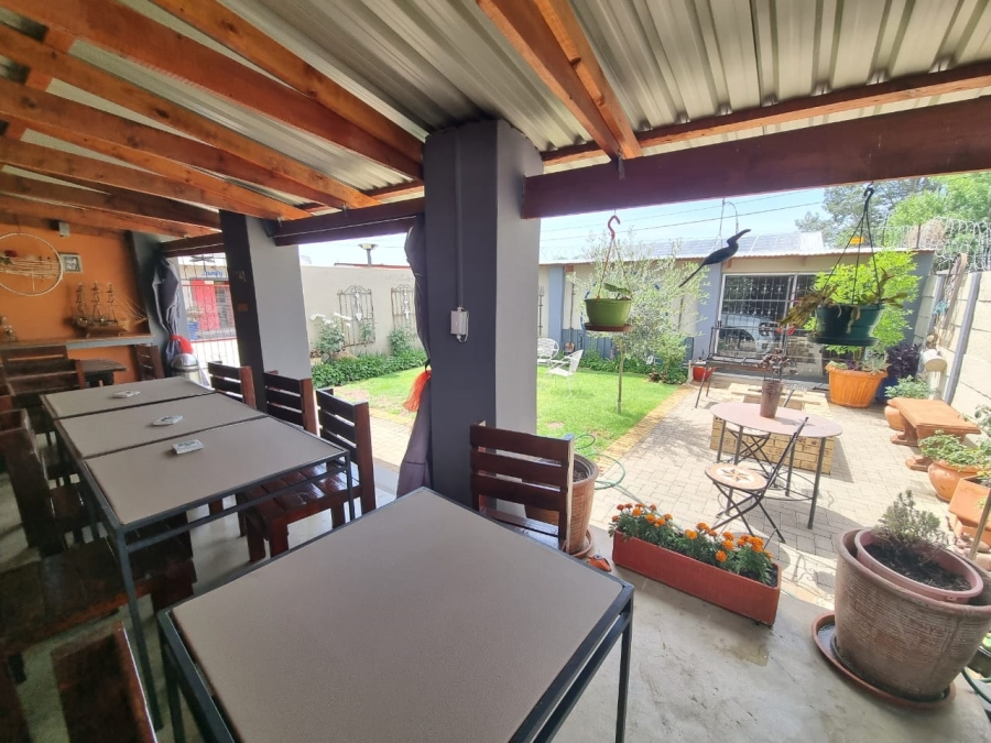 8 Bedroom Property for Sale in Parys Free State
